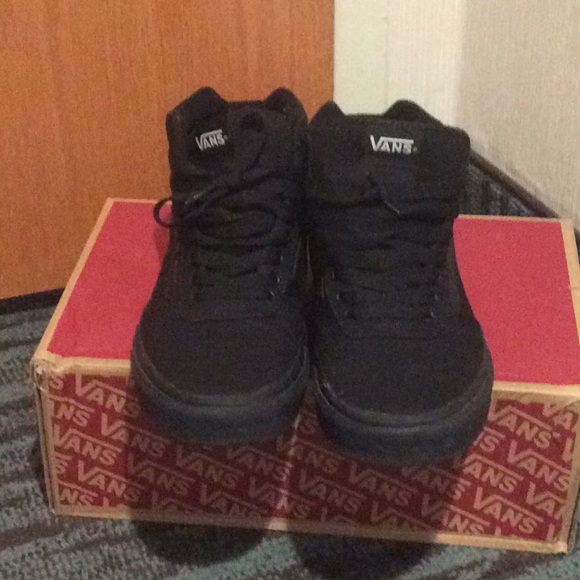 Black Vans as is - Picture 8 of 8